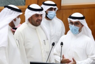 Kuwait avisa de que no puede pagar los salarios públicos más allá de octubre
