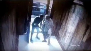 El agresor de la anciana de Valencia fue detenido hace 10 días por lesionar a una camarera y a su hija en otro robo