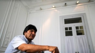 Noemí M.C. denuncia maltrato y acoso policial para confesar una falsa relación amorosa con Evo Morales