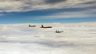 Ocho cazas rusos interceptan a tres bombarderos B-52H de EE.UU. sobre el mar Negro