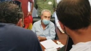 Escrache de los toreros al director del SEPE en Sevilla: invaden su despacho para exigir ayudas