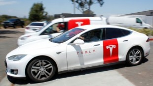 Según un experto, Tesla es un "castillo de naipes" y la inversión más peligrosa de Wall Street