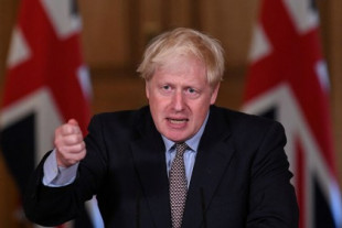 Boris Johnson acusa a la UE de amenazar "con destruir la integridad de Reino Unido"