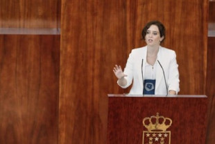 Díaz Ayuso pide al Gobierno que deje de discriminar Madrid y exige que la inhabiliten como a Quim Torra