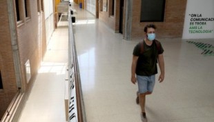 El profesor negacionista del coronavirus regresó el jueves a la UAB sin mascarilla