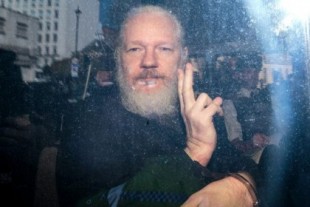 161 jefes de estado, diplomáticos y parlamentarios exigen la libertad de Assange en un manifiesto [POR]