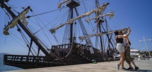El capitán del Galeón Andalucía ingresa en prisión por dos agresiones sexuales en el navío, en Santander y en Avilés