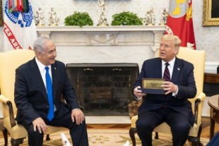Netanyahu lleva maletas con ropa sucia a la Casa Blanca por la lavandería gratis, según 'The Washington Post'