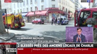 Cuatro personas heridas por arma blanca junto a la antigua sede de 'Charlie Hebdo'