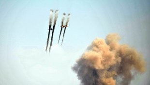 Armenia afirma que un caza turco F-16 derribó un Su-25 de su Fuerza Aérea