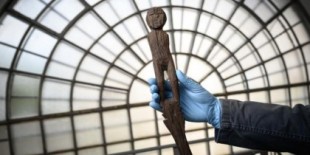 El deshielo de los Alpes libera tesoros arqueológicos congelados hace miles de años