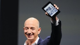 Amazon, forzada a retirar un libro electrónico que vendía sin licencia ni permiso de una autora que lo distribuía gratis