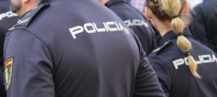 “Tú no sabes con quién hablas”: el choque de un mando de la Policía sin mascarilla con dos municipales en Vigo