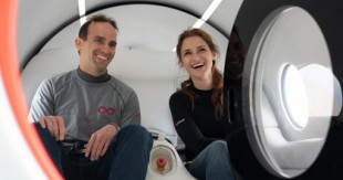Hyperloop Virgin realiza con éxito su primer viaje con pasajeros [ENG]