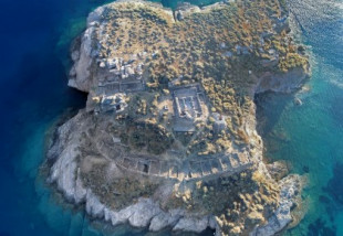 Encuentran una inscripción del siglo IV a. C. que cuenta la historia de un pirata en la isla griega de Citnos
