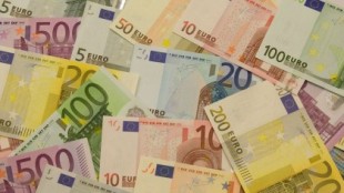 España emite deuda a 10 años con tipos negativos por primera vez en la historia