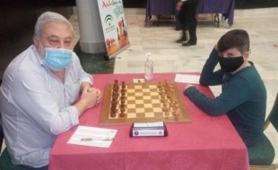 El niño de Vegas del Genil David Alonso, de solo 10 años, campeón de Andalucía de ajedrez