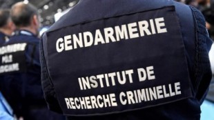 Un hombre mata a tres gendarmes que intentaban proteger a una víctima de violencia machista