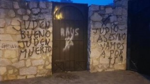 Denuncian ante la Fiscalía pintadas antisemitas en el cementerio judío de Madrid
