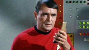 Las cenizas del actor que interpretaba a Scotty en Star Trek llevan 12 años en la ISS y la NASA no sabía nada