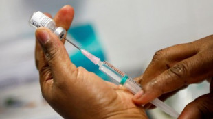 Investigan la muerte de un médico tras vacunarse contra el coronavirus
