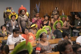 El juicio que puede cambiar la historia de los indios de Brasil y dejarles sin territorio
