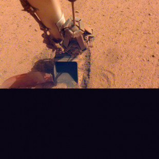 NASA se rinde con la excavadora de la sonda InSight en Marte (ING)