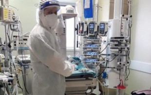 Bajan un 60% las hospitalizaciones en Israel en mayores de 60 después de la primera dosis de la vacuna (ing)