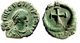 La primera moneda con cara y cruz