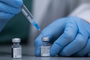 Pfizer entregará a la UE 75 millones de vacunas más de los previstos en el segundo trimestre