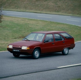 Citroën BX: la historia del coche que bajó de La Torre Eiffel