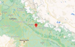 Una riada por el colapso de un glaciar deja nueve muertos y más de 100 desaparecidos en el norte de India
