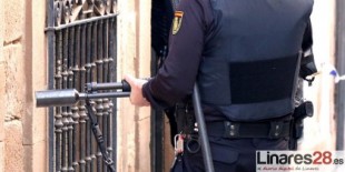 La Policía Nacional reconoce el uso "por error" de munición real en los disturbios de Linares
