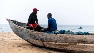 China envía 4 superbarcos de pesca a Liberia cuya capacidad es 12.000 Tn. al año; supone el fin de comunidad local