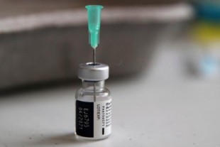 Pfizer-BioNTech enviarán 200 millones de vacunas más a la UE