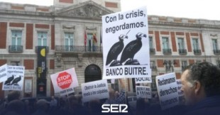 El Supremo prohíbe a un fondo buitre desahuciar inquilinos de las viviendas públicas que compró en Madrid
