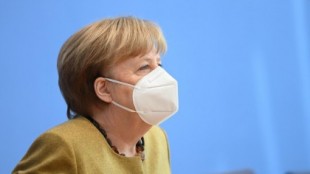 Merkel avanza que los 27 tendrán un pasaporte de vacunación "para el verano"