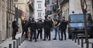 Detenido por encararse con diez ultras que trataron de boicotear una manifestación por la Sanidad Pública en Madrid