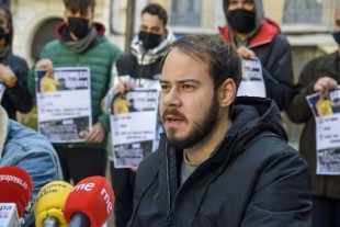 La Fiscalía pide otros 5 años de prisión para Pablo Hasel por los altercados tras la detención de Carles Puigdemont