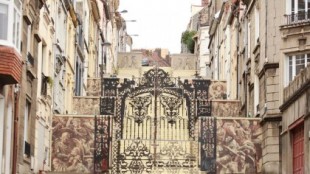 Una ilusión óptica elaborada por un español se corona como la mejor obra de arte urbano de Francia