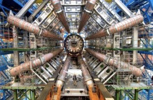 CERN: Físicos descubren cuatro nuevas partículas en el Gran Colisionador de Hadrones