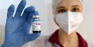 Dinamarca suspende vacunación con AstraZeneca por posibles efectos de trombos