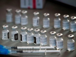 Pfizer anuncia una "oportunidad" para subir el precio de su vacuna