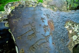 Los petroglifos de Ughtasar en Armenia tienen 12.000 años y podrían tener relación con los jeroglíficos egipcios