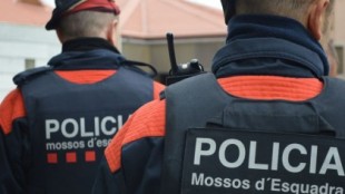 Detienen a un profesor de la ESO de Tarragona por presuntos "tocamientos" a al menos 4 alumnas