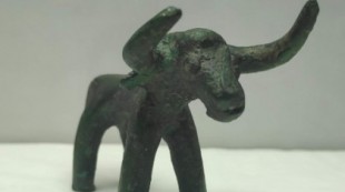 Una arqueóloga griega descubre un toro olímpico de más de 2.500 años