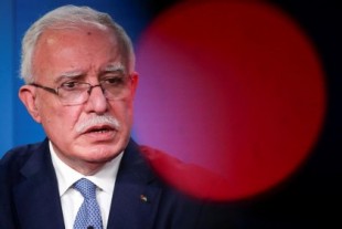 Israel confisca la documentación de viaje del ministro de Exteriores palestino