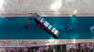Bloqueo en el Canal de Suez: descargarán los 18.000 contenedores del Ever Given