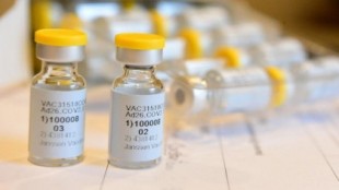 La vacuna 'monodosis' de Janssen llegará el 19 de abril y España recibirá 20 millones de vacunas hasta final de año