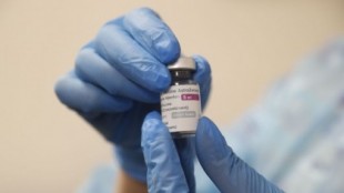 Países Bajos suspende todas las vacunaciones con AstraZeneca